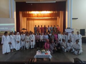 dr farah arshad -breast cancer awareness program